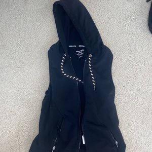 Abercrombie and fitch sleeveless hoodie